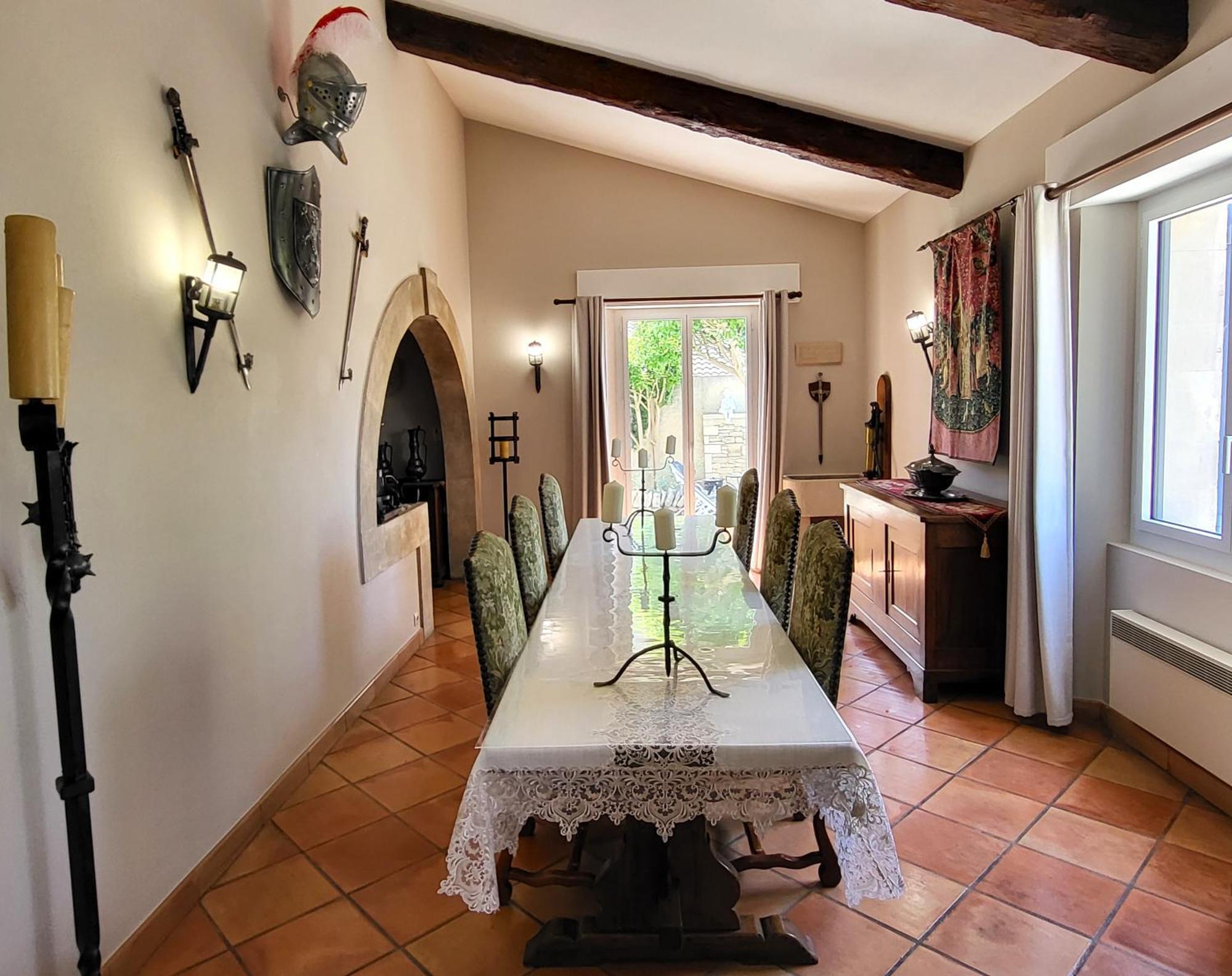 "La Massette Du Cheval Blanc" Villa De Caractere En Pierre LʼIsle-sur-la-Sorgue Buitenkant foto