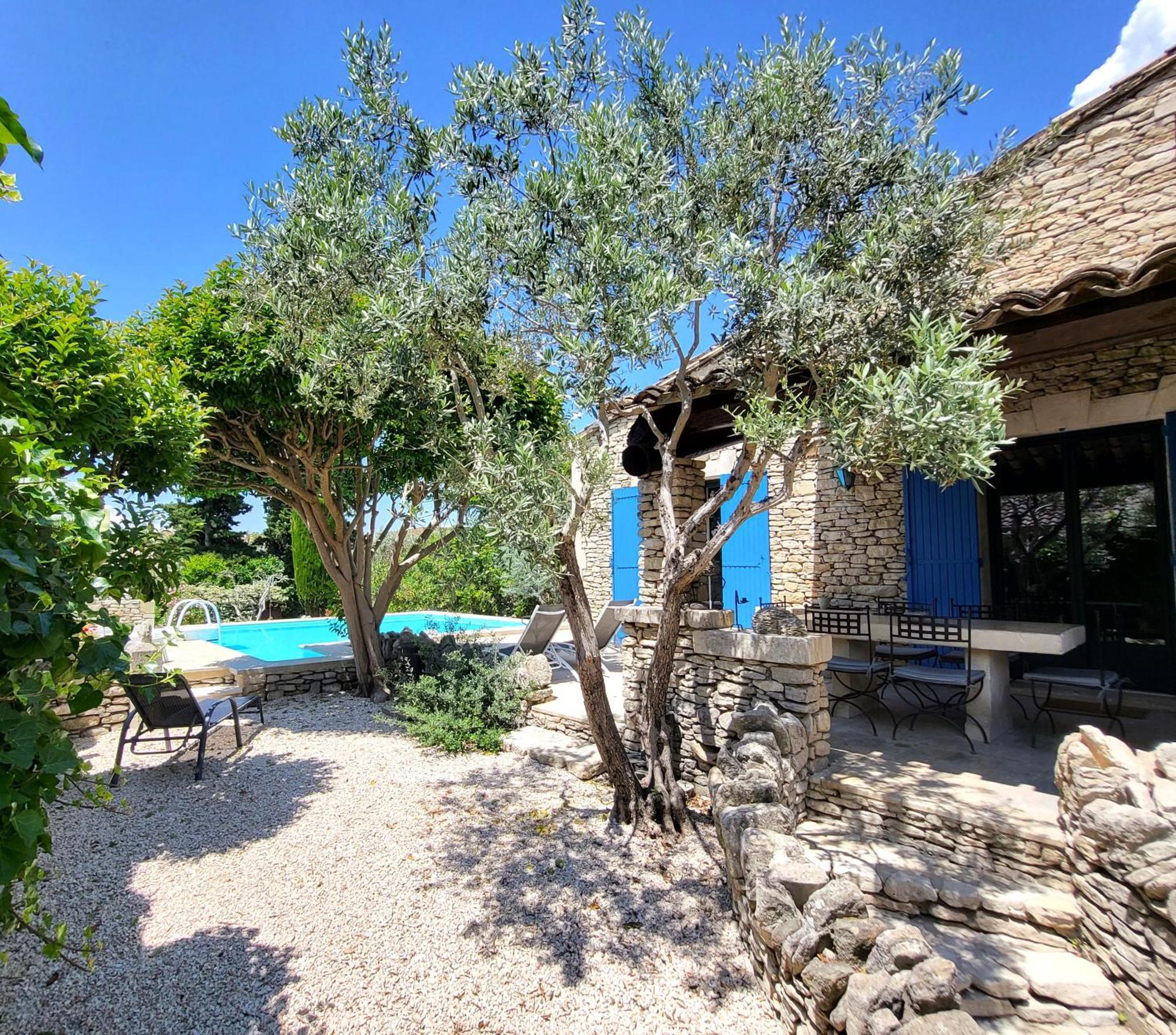 "La Massette Du Cheval Blanc" Villa De Caractere En Pierre LʼIsle-sur-la-Sorgue Buitenkant foto